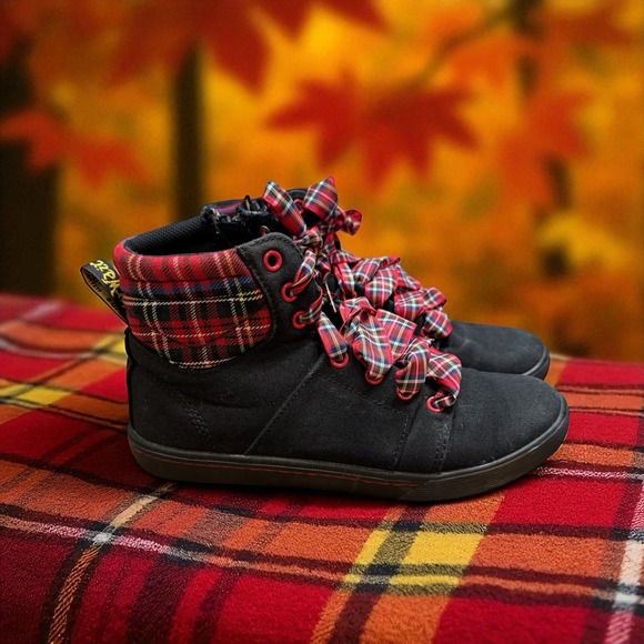Dr. Martens Rozarya Black Red Plaid Canvas High Top Boots  Custom Laces W-8 - Picture 1 of 7